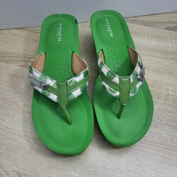 Coach Brand. Jade Print Dot Wedges. Womens Size 8.5 - Picture 2 of 14